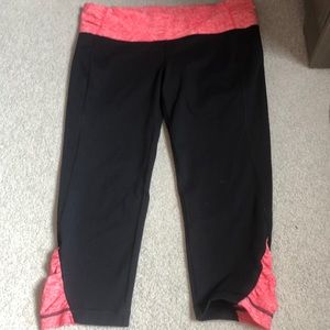 Under armor cropped leggings